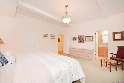 160 Middle Neck Rd #2-G, Great Neck, NY 11021 - Photo 27