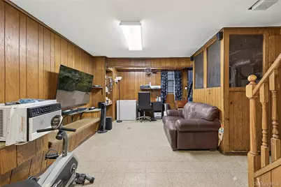 46 Slocum Crescent, Forest Hills, NY 11375 - Photo 13