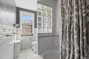 46 Slocum Crescent, Forest Hills, NY 11375 - Photo 9