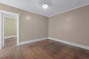 102-34 Van Wyck Expressway S, Richmond Hill, NY 11419 - Photo 11