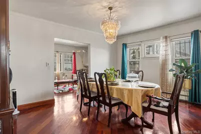 18811 Dormans Road, Saint Albans, NY 11412 - Photo 7