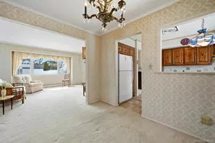 23 Shirley Ct, Commack, NY 11725 - Photo 5