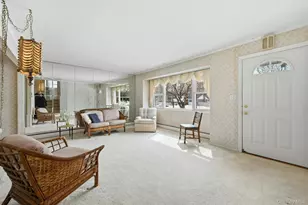 23 Shirley Ct, Commack, NY 11725 - Photo 3