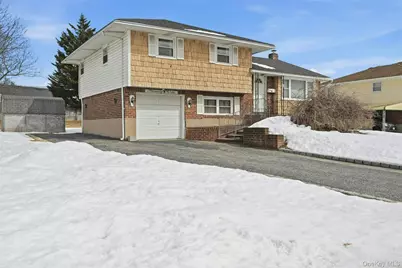 23 Shirley Court, Commack, NY 11725 - Photo 1