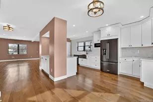 61 Storey Ln, Yonkers, NY 10710 - Photo 9