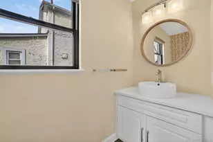 61 Storey Ln, Yonkers, NY 10710 - Photo 15