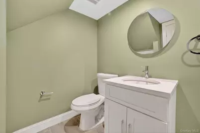 61 Storey Lane, Yonkers, NY 10710 - Photo 29