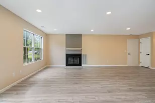 6 Doe Path, Coram, NY 11727 - Photo 5