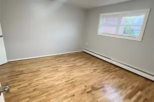 2803 Sampson Ave, Bronx, NY 10465 - Photo 5