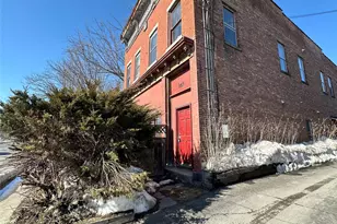 165 Ulster Ave, Saugerties, NY 12477 - Photo 3