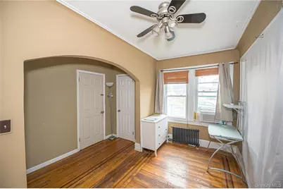 17 Hope Street, Hempstead, NY 11550 - Photo 5