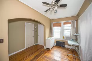 17 Hope St, Hempstead, NY 11550 - Photo 5