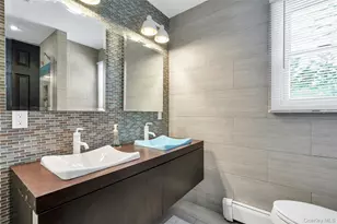 54 Valleywood Rd, Commack, NY 11725 - Photo 17