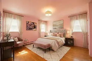 318 Jamaica Ave, Medford, NY 11763 - Photo 11