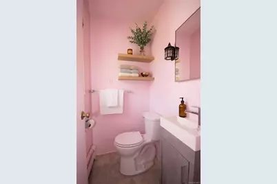 318 Jamaica Avenue, Medford, NY 11763 - Photo 13