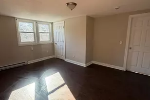 13 Hammersley Ave, Poughkeepsie, NY 12601 - Photo 7