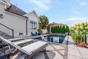 10 Skylark Rd, Massapequa Park, NY 11762 - Photo 31