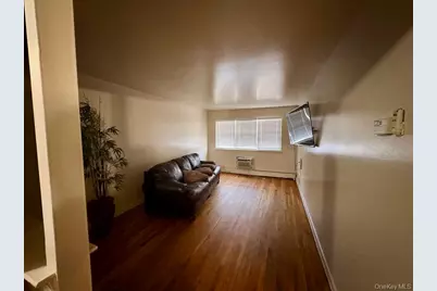 1264 Metcalf Avenue, Bronx, NY 10472 - Photo 7