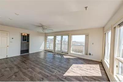 282 Belvedere Drive, Oakdale, NY 11769 - Photo 35