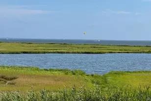 282 Belvedere Dr, Oakdale, NY 11769 - Photo 3