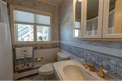 282 Belvedere Drive, Oakdale, NY 11769 - Photo 33