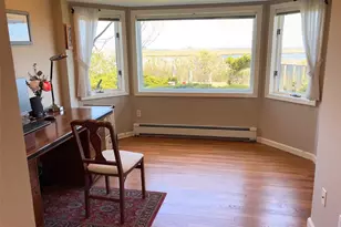 282 Belvedere Dr, Oakdale, NY 11769 - Photo 27