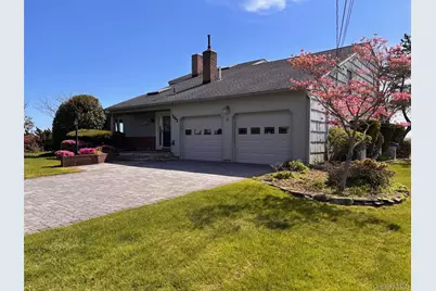 282 Belvedere Drive, Oakdale, NY 11769 - Photo 3