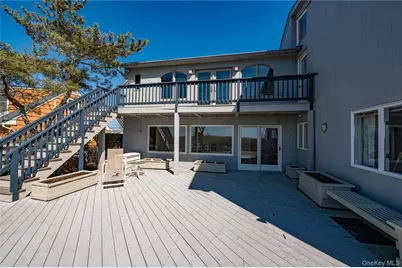282 Belvedere Drive, Oakdale, NY 11769 - Photo 43