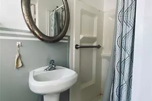 46 Leonard St, Smithtown, NY 11787 - Photo 11