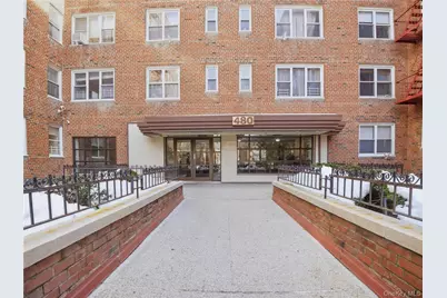 480 Riverdale Avenue #4U, Yonkers, NY 10705 - Photo 1