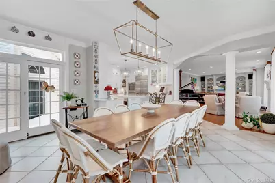 15 Pironi Court, Woodbury, NY 11797 - Photo 17