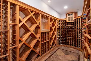 30 Locust Ln, Bronxville, NY 10708 - Photo 21