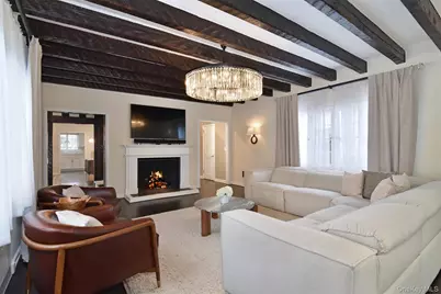 30 Locust Lane, Bronxville, NY 10708 - Photo 3