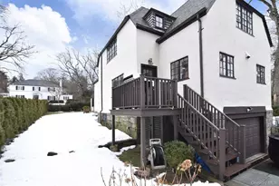 30 Locust Ln, Bronxville, NY 10708 - Photo 25