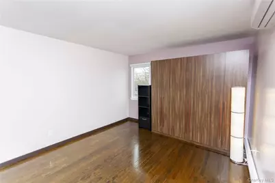428 E Harrison Street #2nd floor, Long Beach, NY 11561 - Photo 17