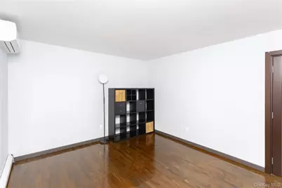 428 E Harrison Street #2nd floor, Long Beach, NY 11561 - Photo 19