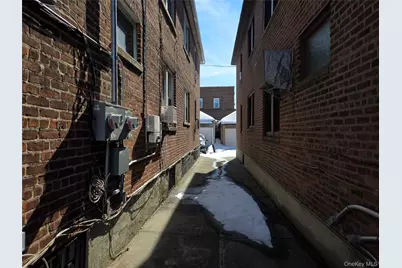 1314 Givan Avenue, Bronx, NY 10469 - Photo 5