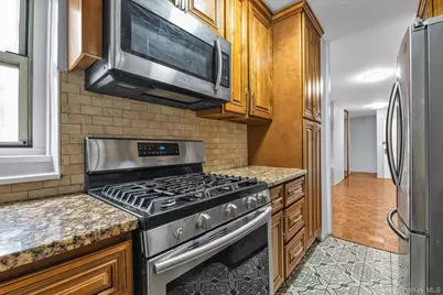 1019 Van Siclen Avenue #4D, Brooklyn, NY 11207 - Photo 11