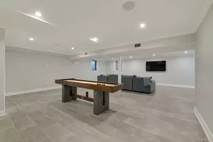 165 Marine Pl, Greenport, NY 11944 - Photo 23