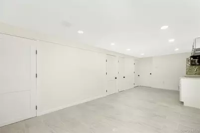 6212 60th Drive, Maspeth, NY 11378 - Photo 19