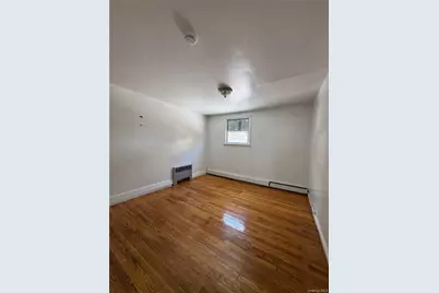 221 Woodland Avenue, Yonkers, NY 10703 - Photo 5