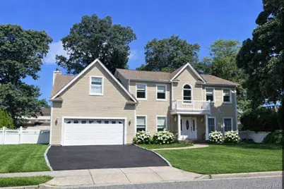 5 Pine Street, Plainview, NY 11803 - Photo 1