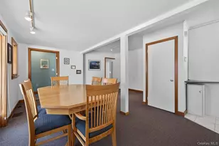 2 Thomas Jefferson Pl, Middletown, NY 10940 - Photo 15