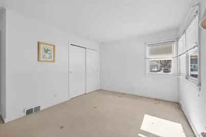 2 Thomas Jefferson Place, Middletown, NY 10940 - Photo 17