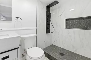 2409 Lindy Rd, Westbury, NY 11590 - Photo 15