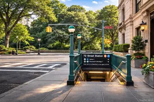 18 W 70th St, New York, NY 10023 - Photo 25