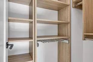 18 W 70th St, New York, NY 10023 - Photo 17