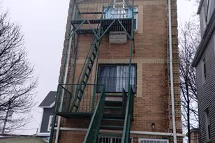 933 Tilden St, Bronx, NY 10469 - Photo 5