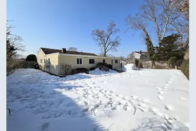 59 Holiday Park Drive, Centereach, NY 11720 - Photo 21