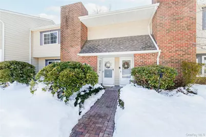 266 Lake Point Circle #266, Middle Island, NY 11953 - Photo 3